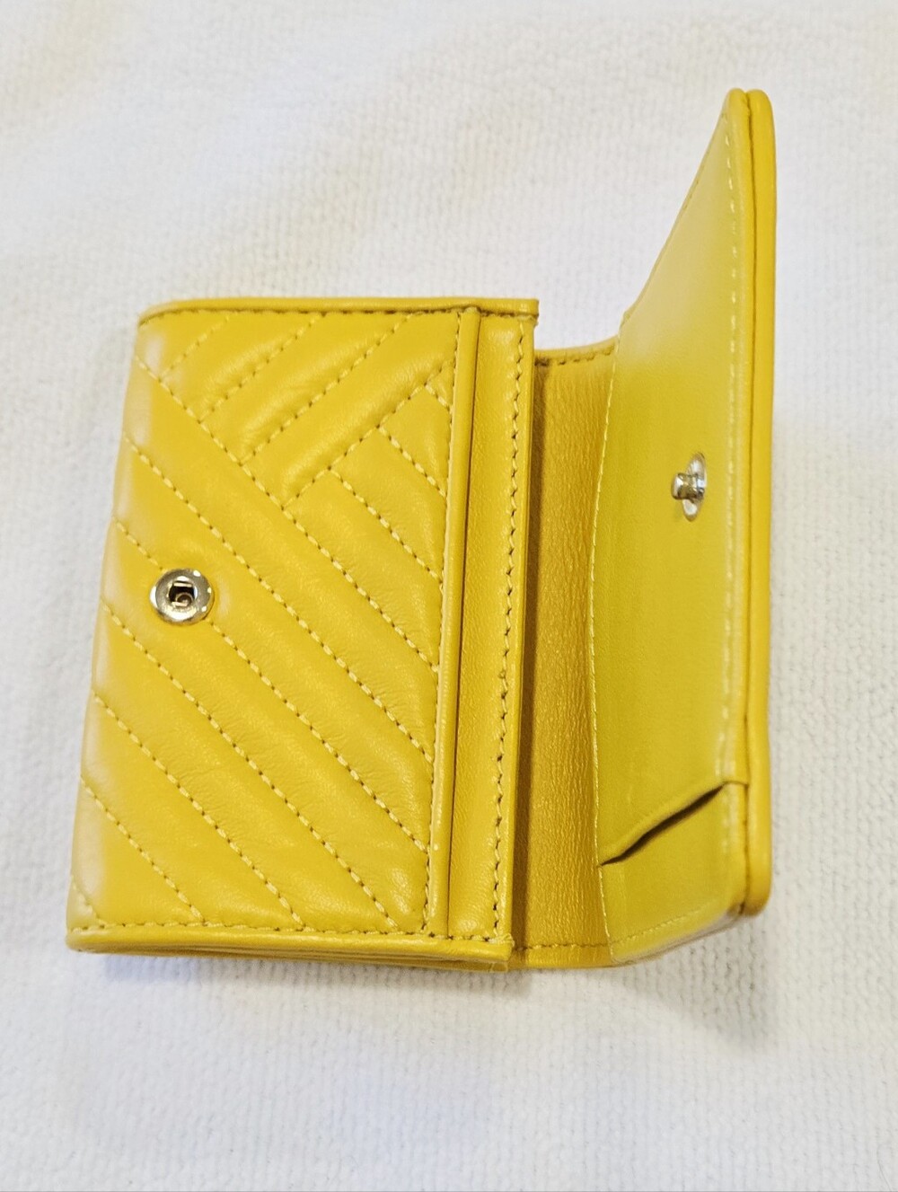 Tory Burch Alexa Mini Foldable Wallet - Picture 9 of 13